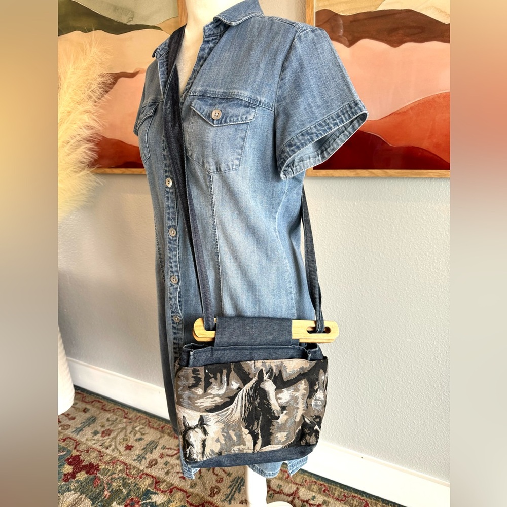 Horse Denim Embroidered Crossbody Bag - Picture 4 of 9